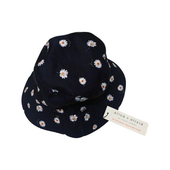 Alice + Olivia X FabFitFun Reversible Bucket Hat - Picture 1 of 4